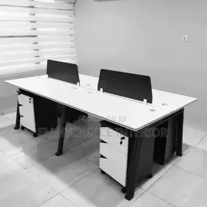 4 Person Cluster Work Station