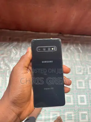 Samsung Galaxy S10 128 GB Black