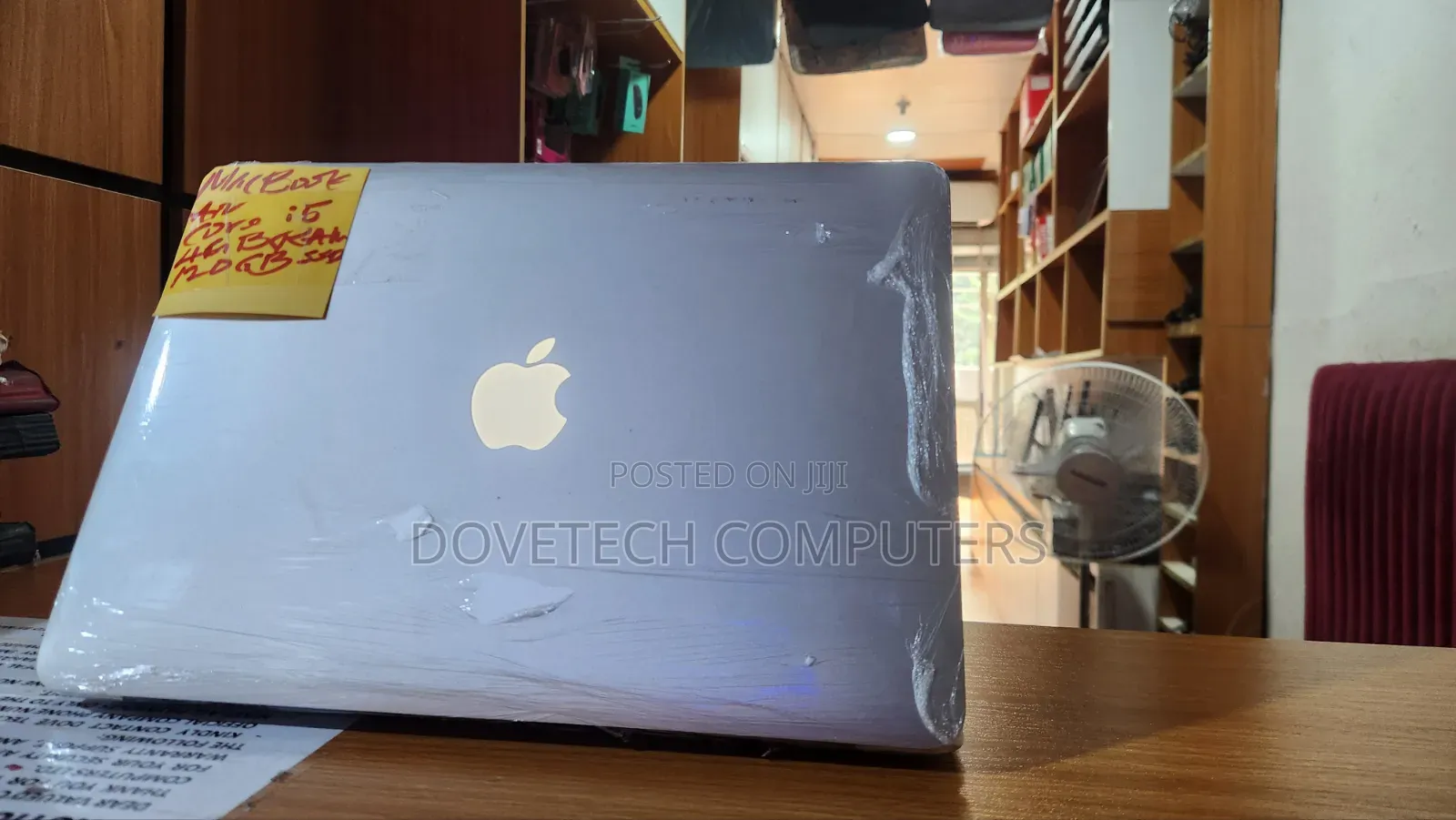 Laptop Apple MacBook Pro 2015 4GB Intel Core i5 SSD 128GB