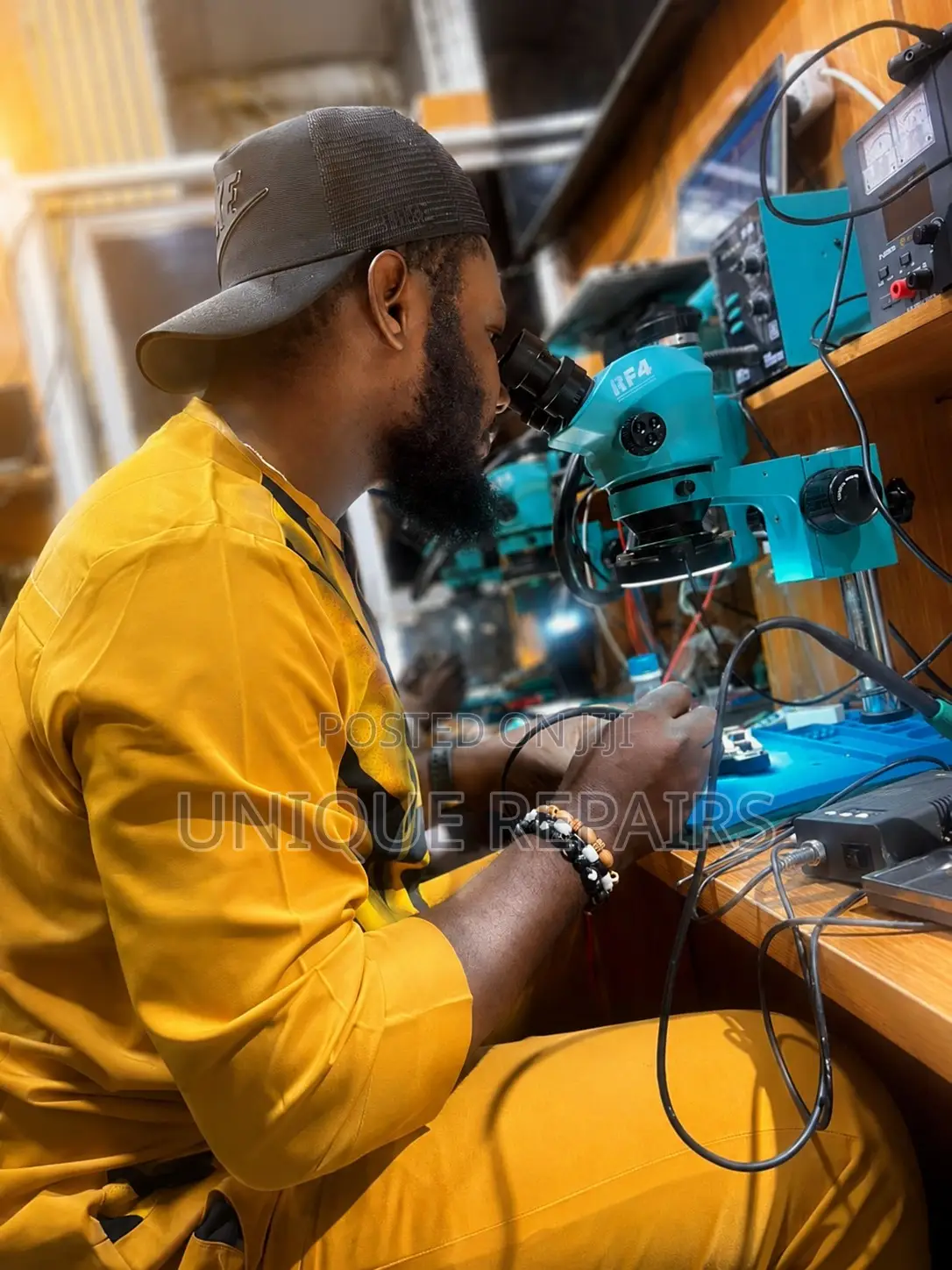 iPhone and Android Micro Soldering Technician
