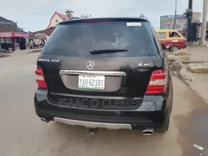 Mercedes-Benz M Class 2009 Black