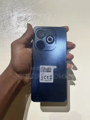 Infinix Smart 8 64 GB Blue
