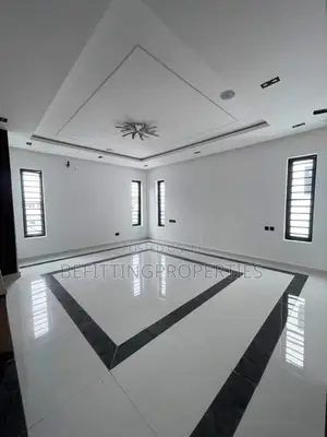 5bdrm Duplex in Lekki for sale