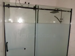 Executive Bathroom Frosted Shower Cabin.