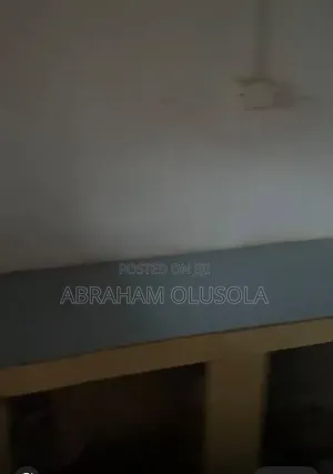 A Room Self Cont at Sule ,Idi -Omo Off Ojo/Arulogun Road IB Rent
