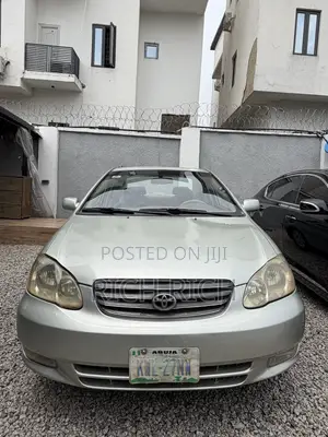 Toyota Corolla LE 2004 Silver