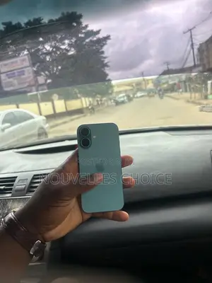 New Apple iPhone 16 Plus 128 GB