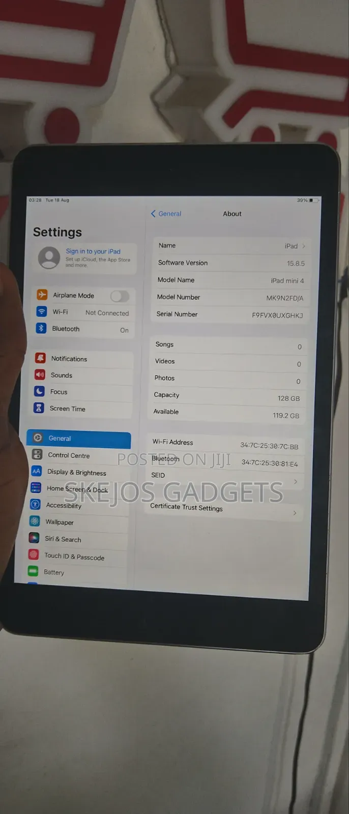 Apple iPad mini 4 128 GB Silver