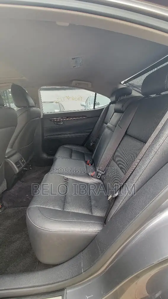 Lexus ES 2015 Gray