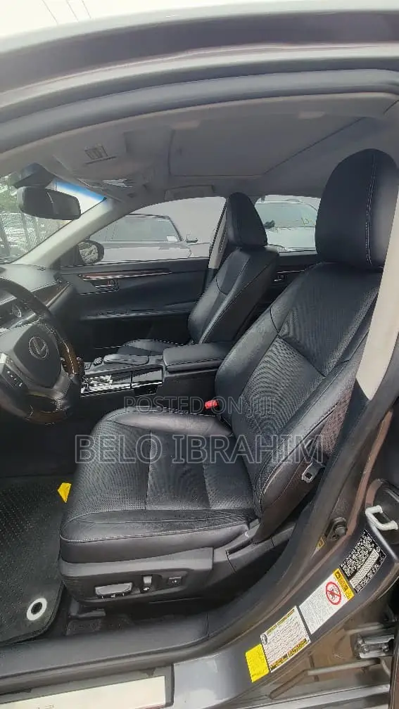 Lexus ES 2015 Gray
