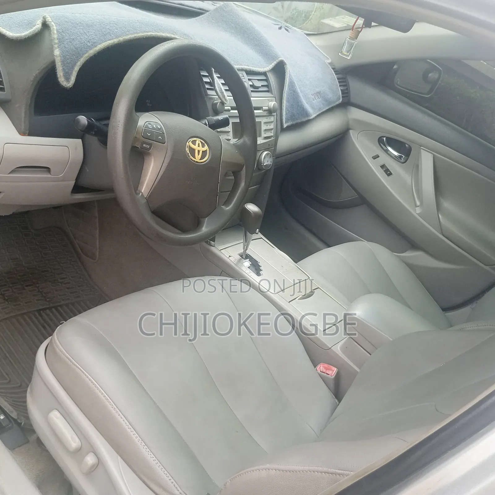 Toyota Camry 2011 Silver