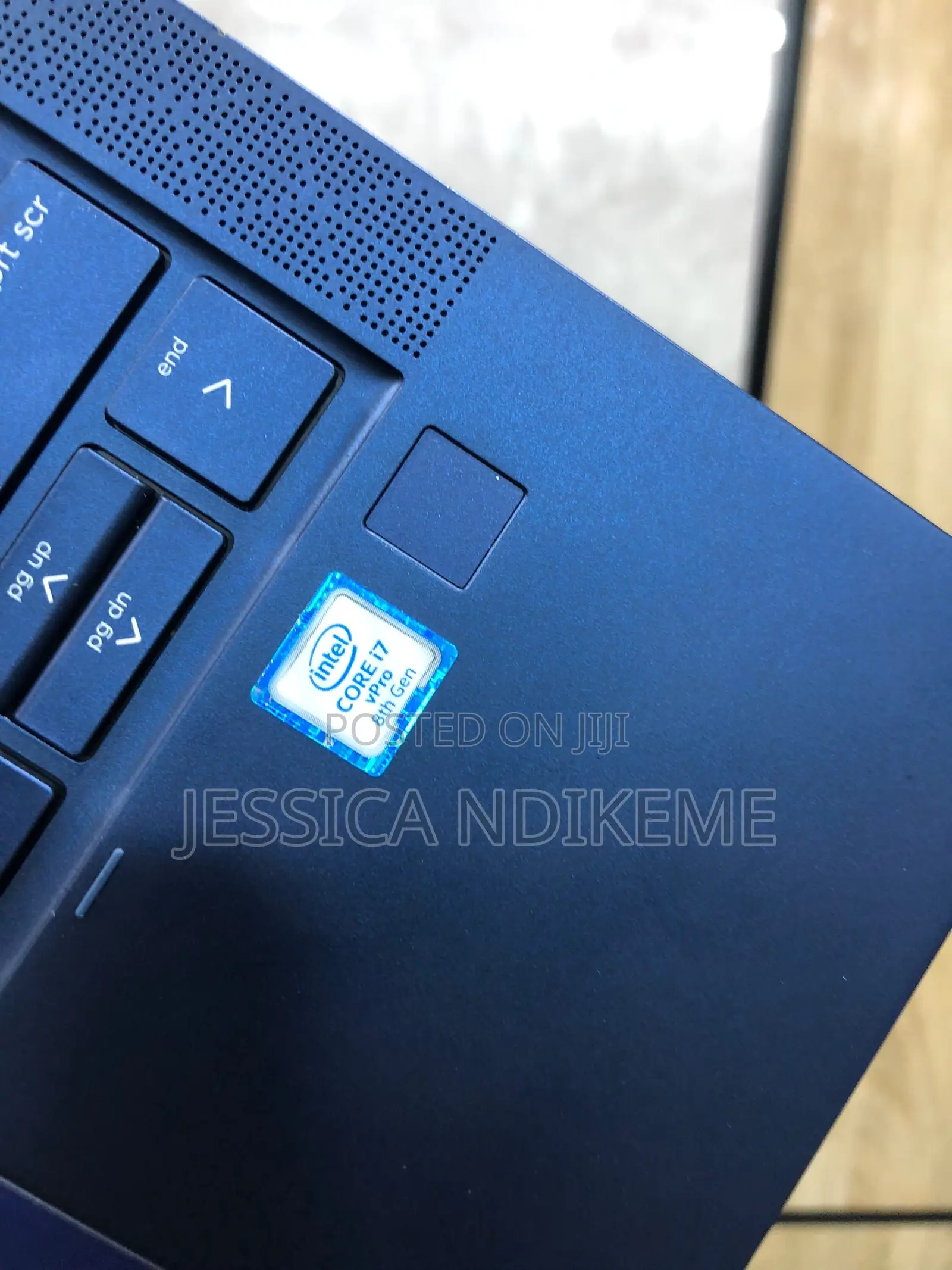 Laptop HP Dragonfly G1 8GB Intel Core i7 SSD 256GB