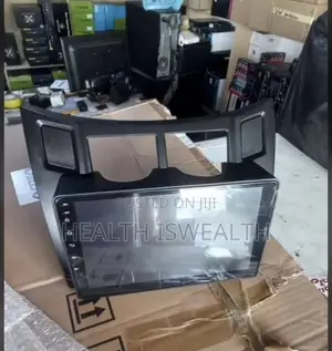 Android Screen With Reverse Camera