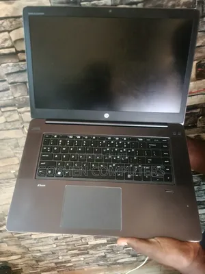 Laptop HP ZBook Studio G3 16GB Intel Core i7 SSD 256GB