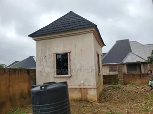5bdrm Duplex in Obaretin Estate, Off, Ikpoba-Okha for sale