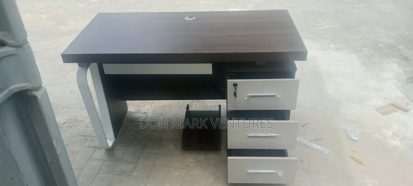 Office Table 1.2meter
