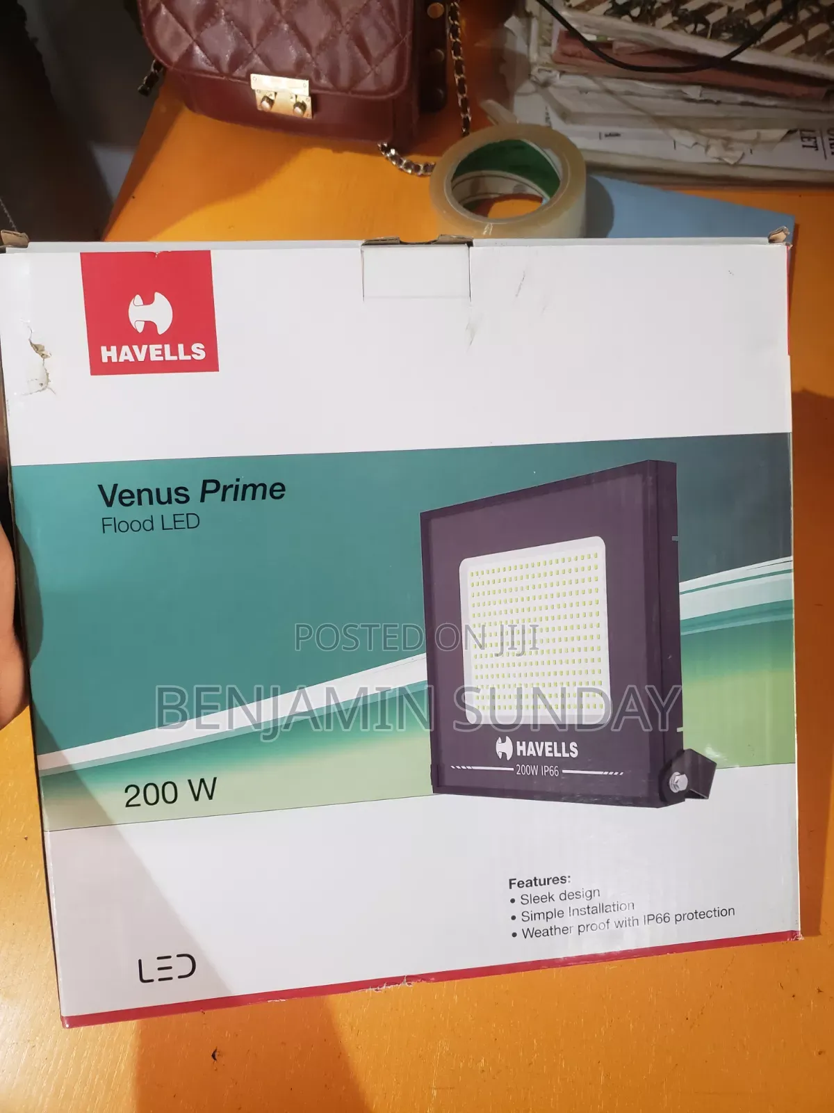 Havils Floodlight