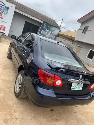 Toyota Corolla 2002 Blue