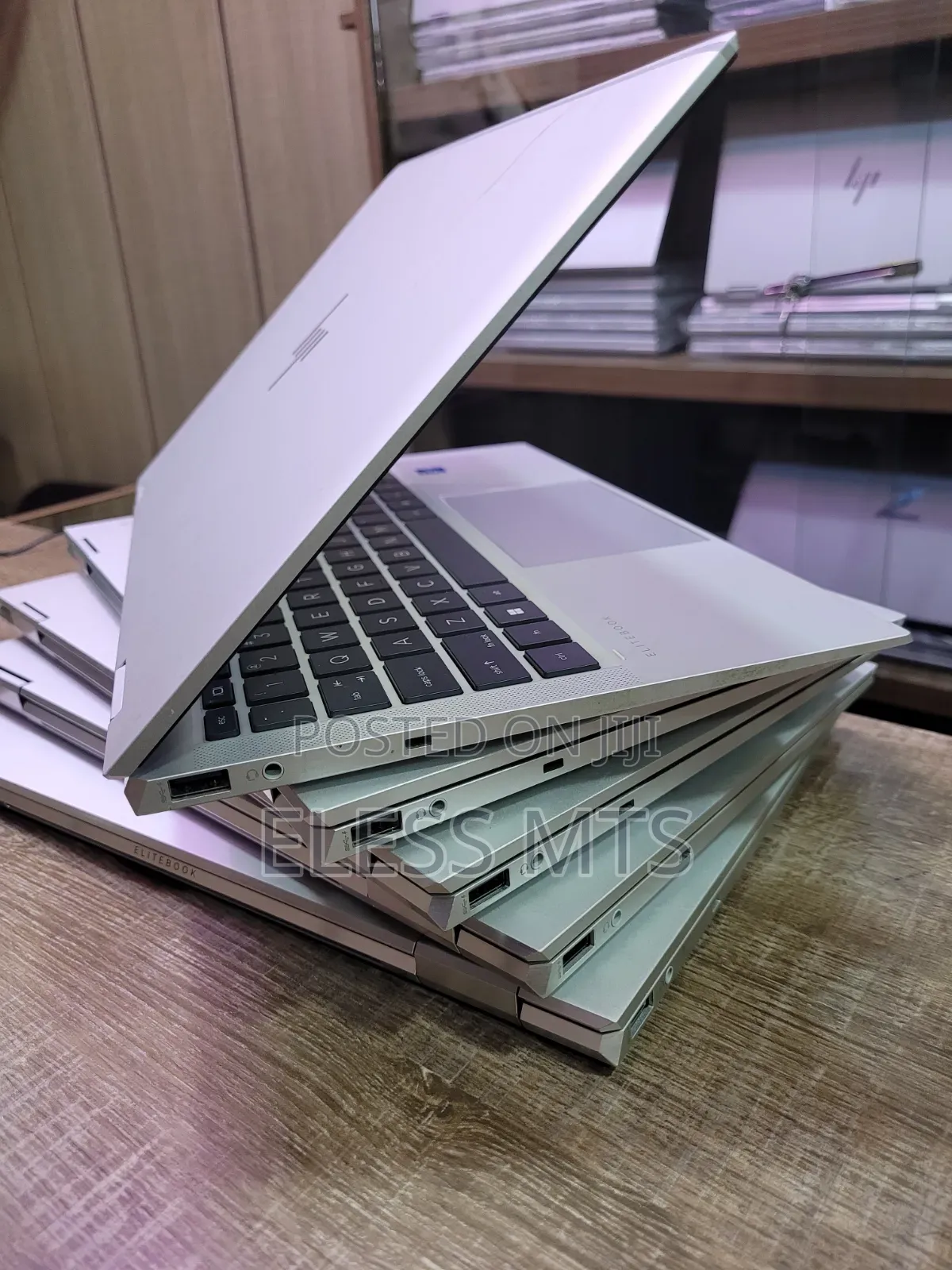 Laptop HP EliteBook 1040 G8 16GB Intel Core i7 SSD 512GB