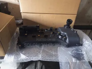 Valve Cover 2gr Engine Toyota and Lexus