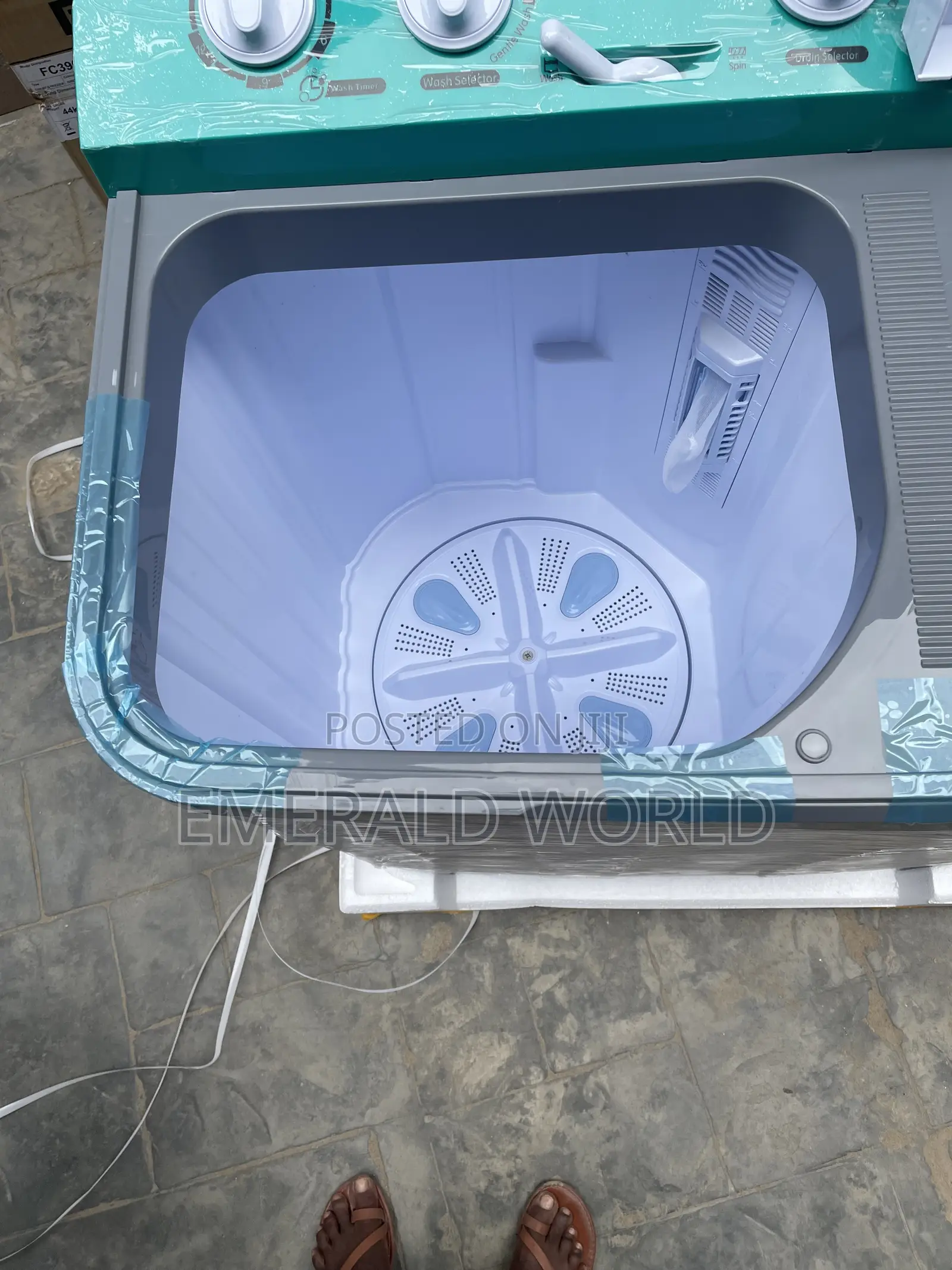Hisense 11kg Twin Top Washing Machine