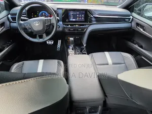 Toyota Camry 2024 White