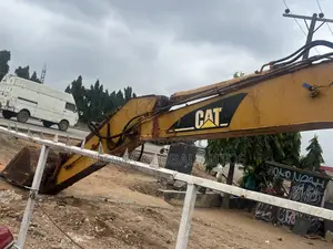 Excavator Cat 320lb