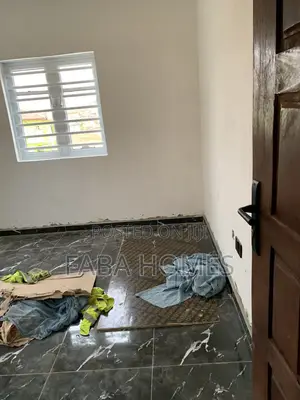 Mini Flat in Solomade, Ikorodu Garage for rent