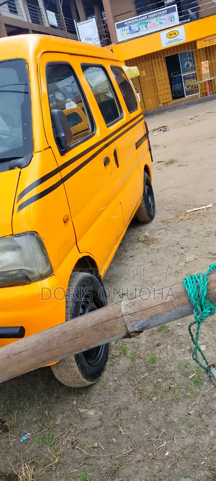 Suzuki Every 2024 Yellow