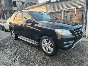 Mercedes-Benz M Class ML350 4MATIC 4dr SUV AWD (3.5L 6cyl 7A) 2014