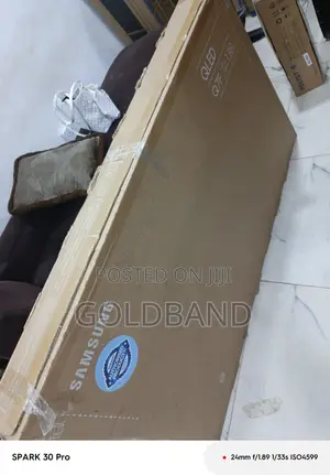Samsung 55′′ QLED Smart TV – Premium Home Entertainment