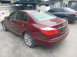 Hyundai Genesis 2009 Red