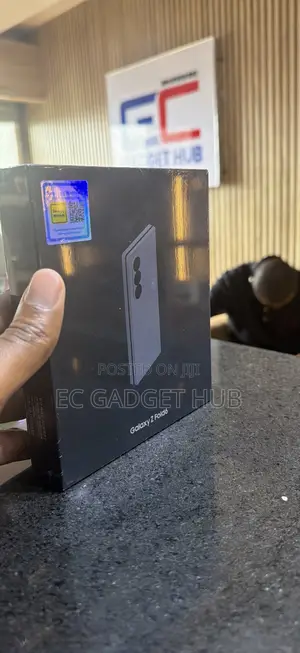 New Samsung Galaxy Z Fold6 512 GB Black