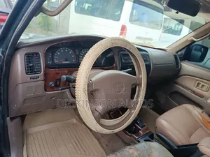 Toyota 4-Runner 2000 Green