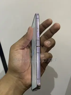 Samsung Galaxy Z Flip4 256 GB Pink
