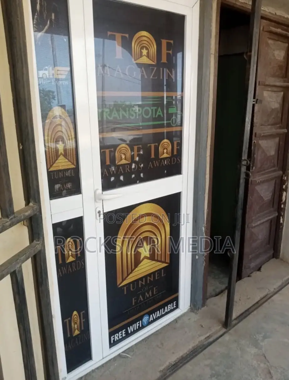 Billboard Installation and Placement
