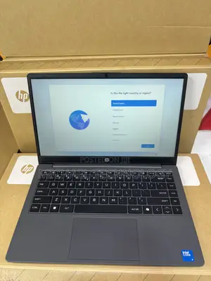 New Laptop HP 8GB Intel Core 5 SSD 512GB