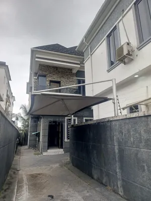 4bdrm Duplex in Off Freedom Way, Lekki Phase 1 for rent