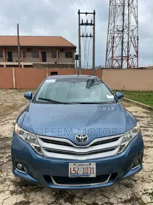 Toyota Venza V6 AWD 2010 Blue