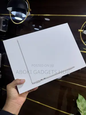 New Laptop Apple MacBook Air 2026 M5 16GB Apple M5 SSD 512GB