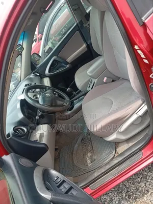 Toyota RAV4 2008 Red