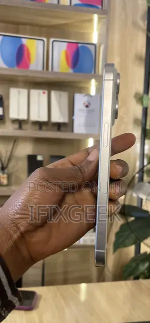 Apple iPhone 15 Pro Max 256 GB White