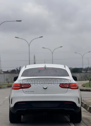 Mercedes-Benz GLE-Class 2016 White