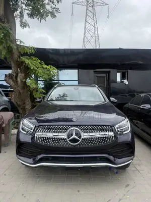 Mercedes-Benz GLC-Class 2021 Blue