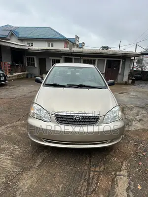 Toyota Corolla 2005 Gold