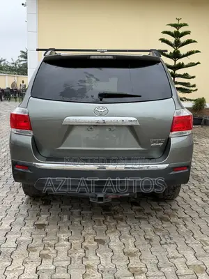 Toyota Highlander Limited 2011 Green