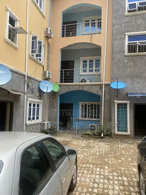 2bdrm Block of Flats in American, Durumi for rent