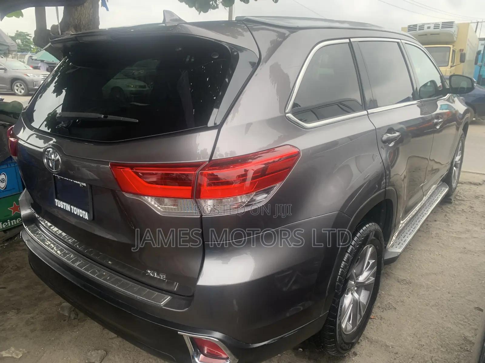Toyota Highlander 2016 Gray