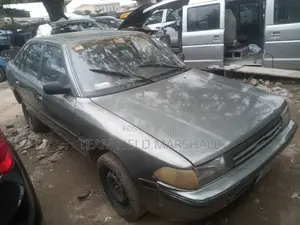 Toyota Carina 1.6 FWD Sedan 2000 Gray