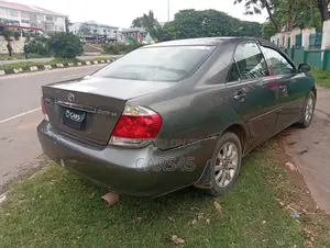 Toyota Camry 2002 Gray